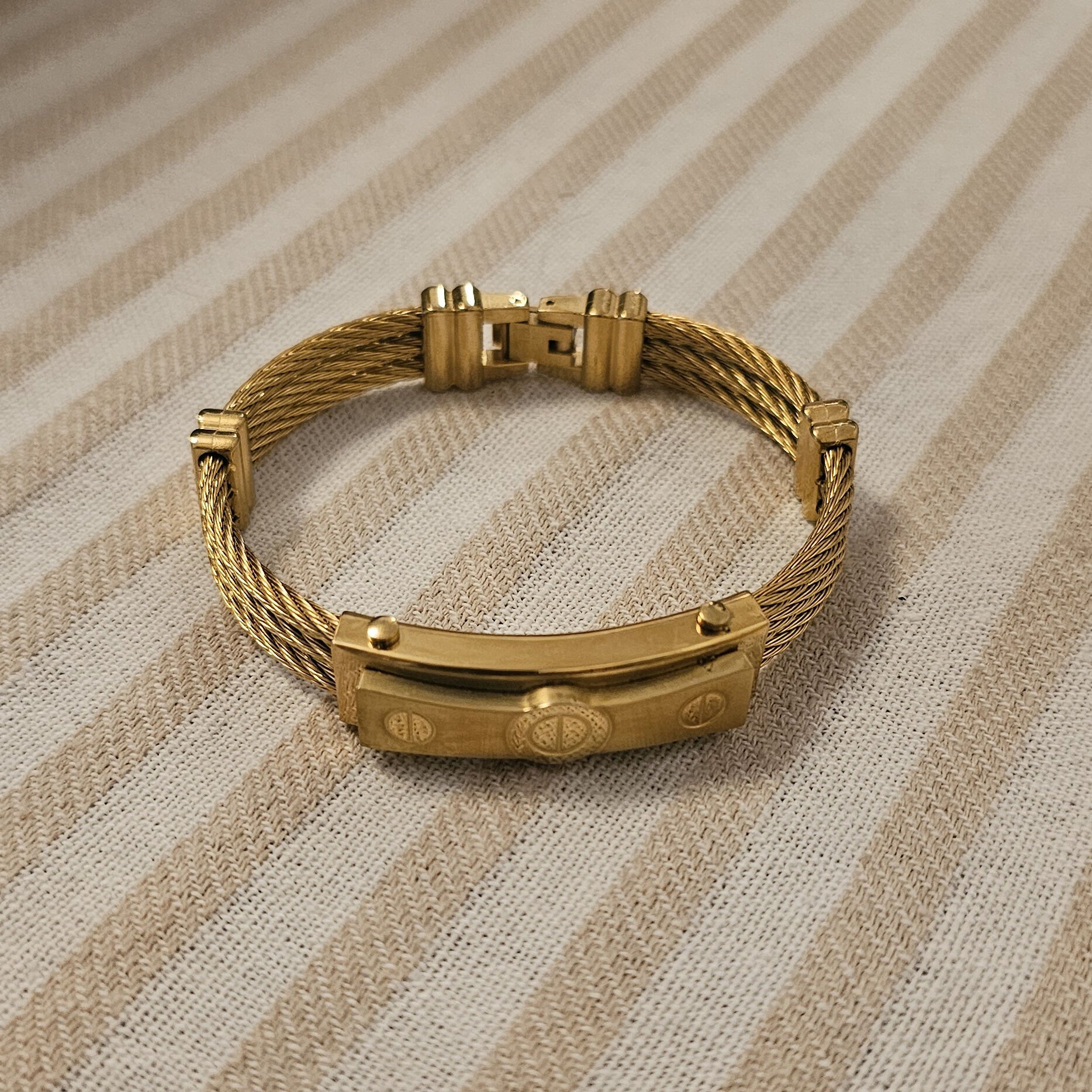 Neesa 3'lü Çelik Halat  Kelepçe Bileklik Gold