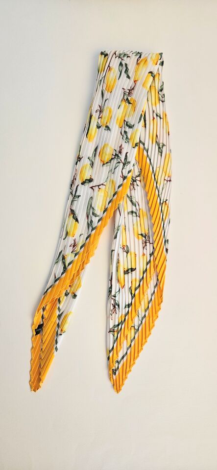 Neesa Marka Model Piliseli Fular Sarı