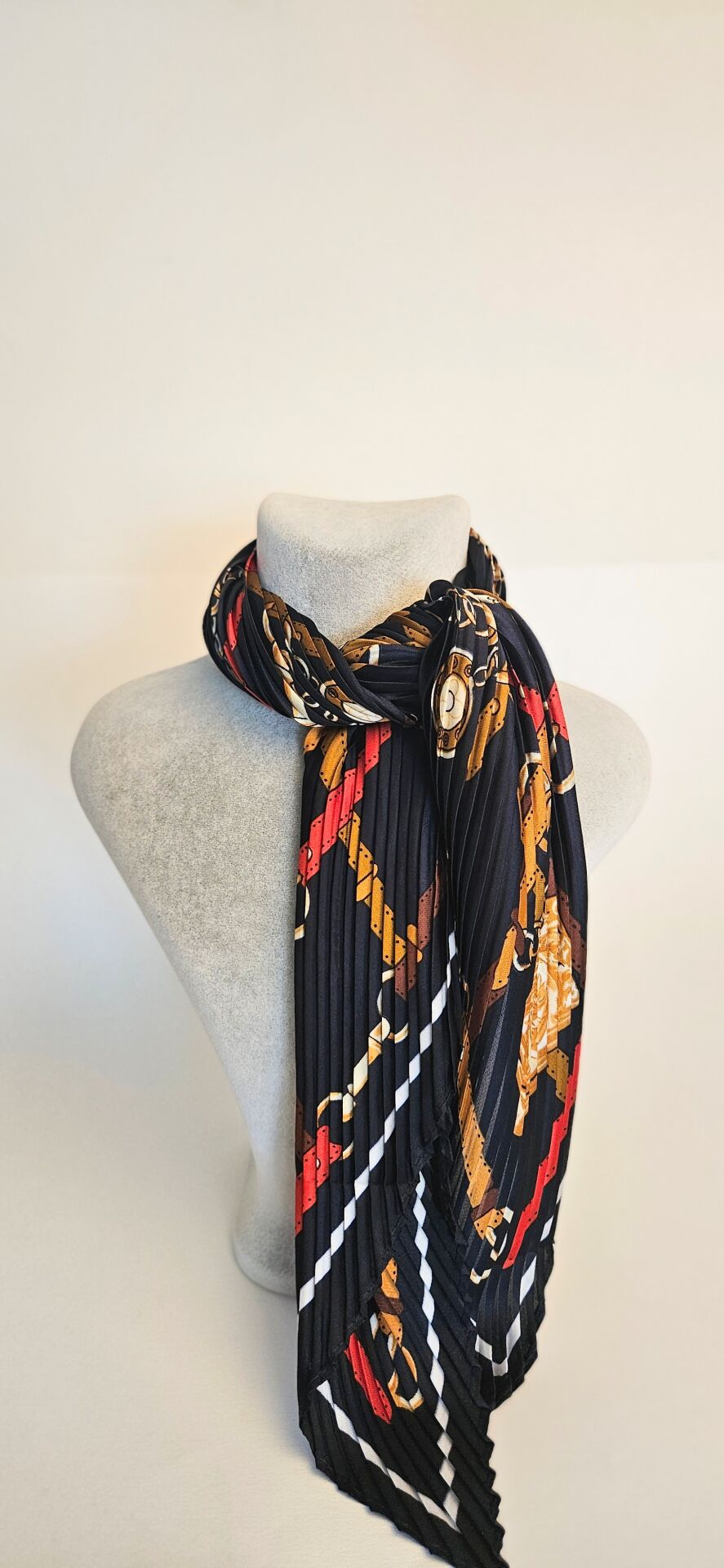 Neesa Marka Model Piliseli Fular Lacivert