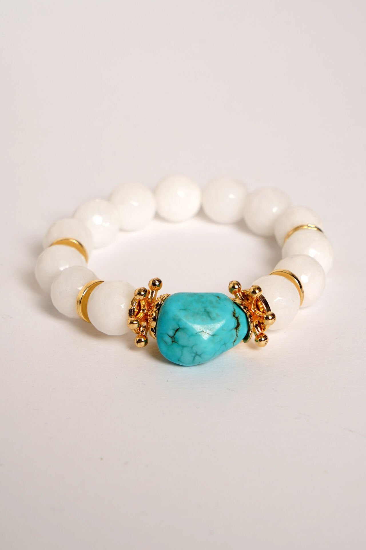 Neesa El İşçiliği Doğal Taş Beyaz Turkuaz Bileklik