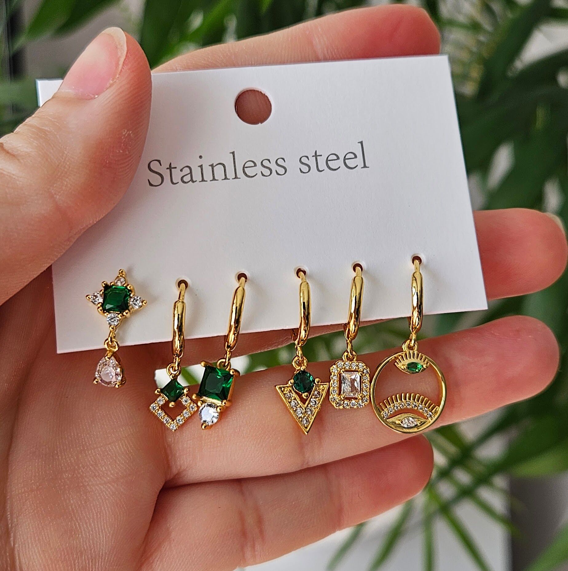 Neesa Çelik 6'lı küpe seti