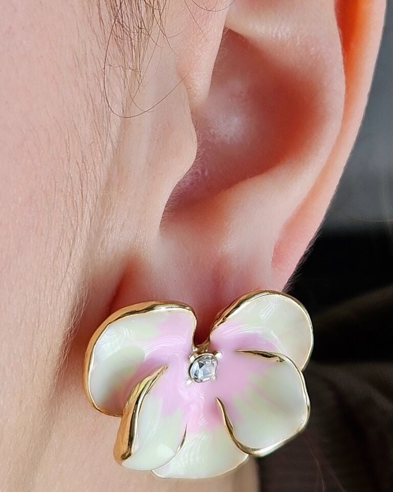 Neesa Çiçek Model Pembe Küpe