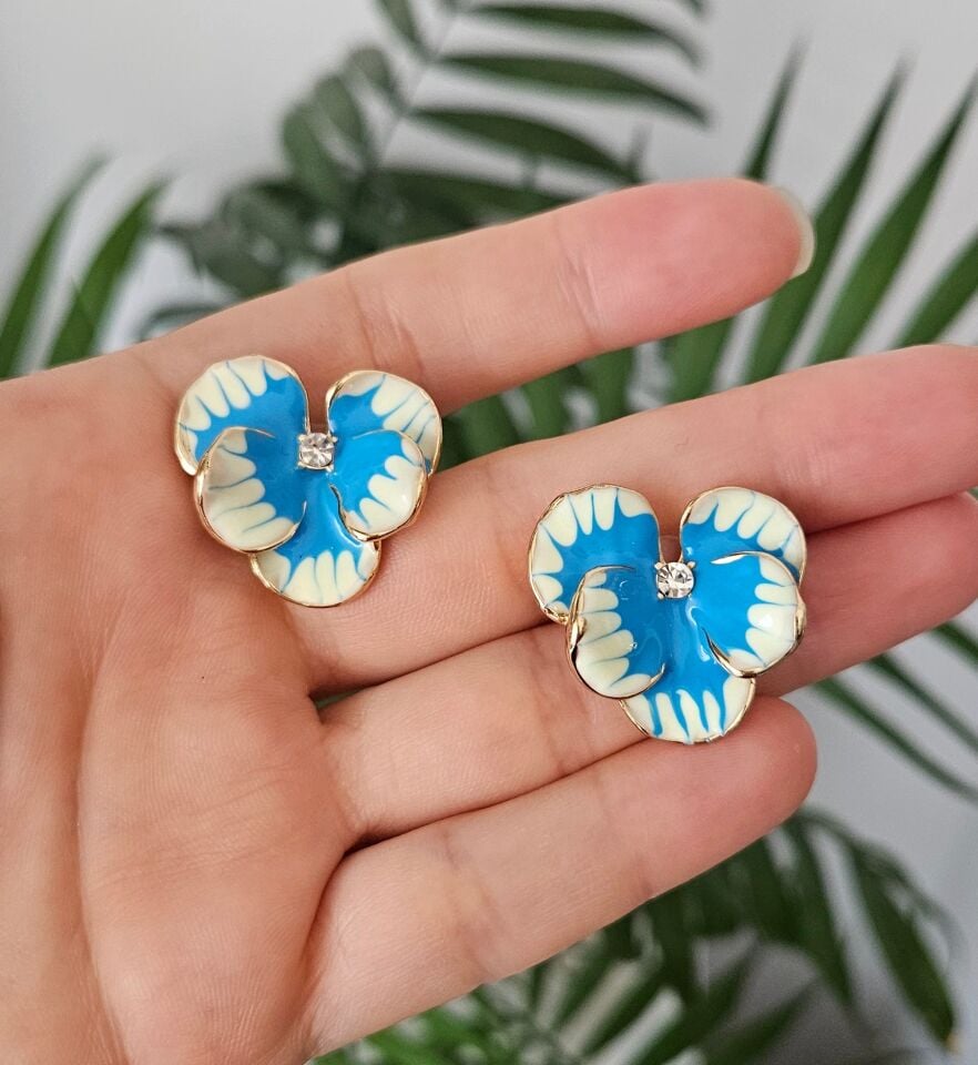 Neesa Çiçek Model Mavi Küpe