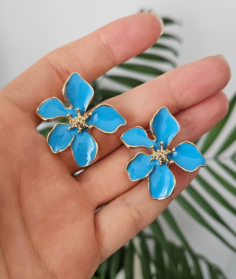 Neesa Çiçek Model Mavi Küpe