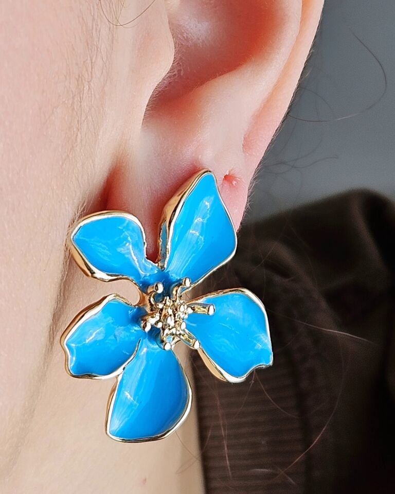 Neesa Çiçek Model Mavi Küpe