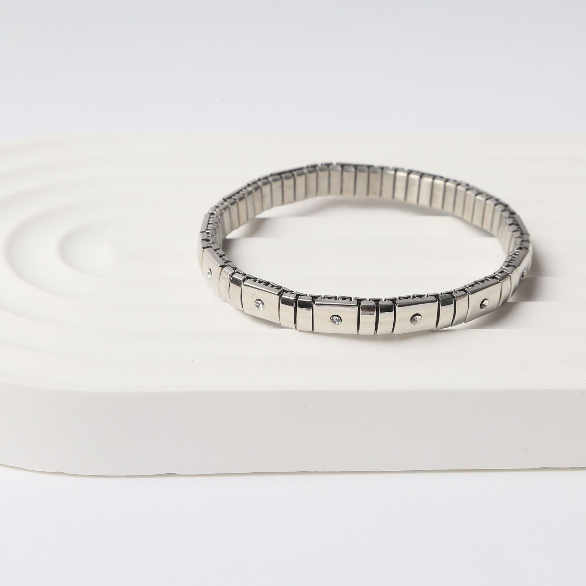 Neesa Çelik Bileklik Elastik Kalınlık 8mmSilver