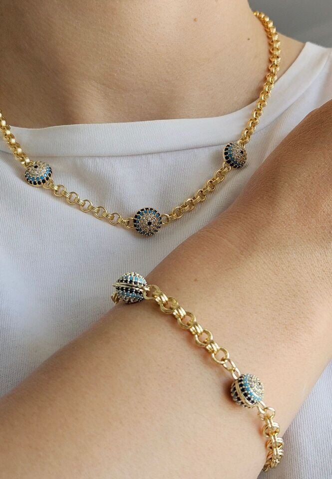 Neesa Nazar Bileklik