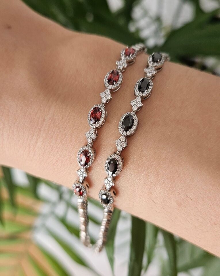 Neesa Vip Silver Siyah Zirkon Taşlı Bileklik