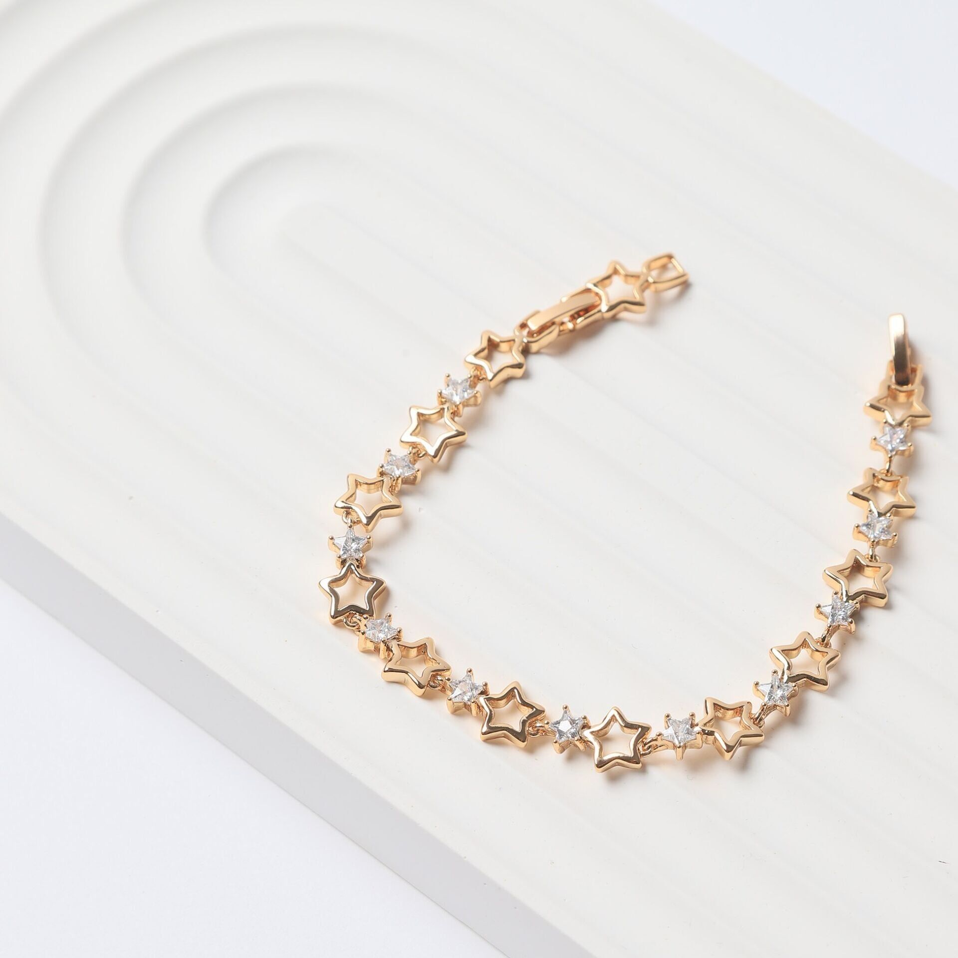 Neesa VIP Yıldız Bileklik Zirkon Taşlı 19cm GoldGold