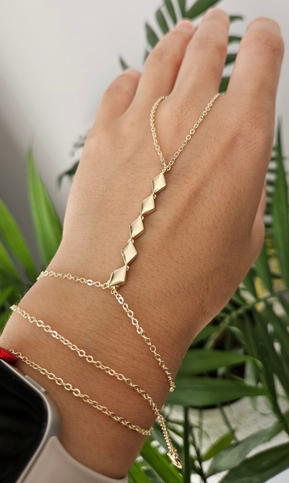 Neesa Gold Baklava Model Şahmeran