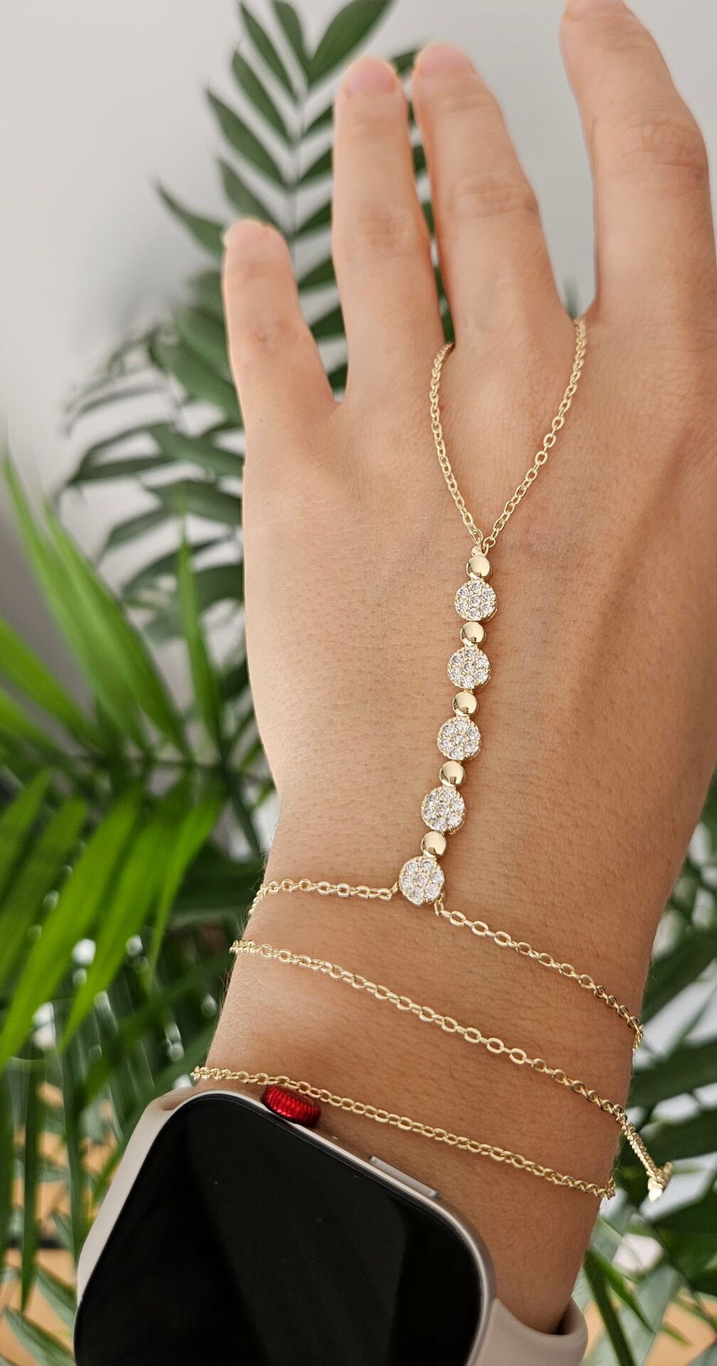 Neesa Gold Taşlı Model Şahmeran