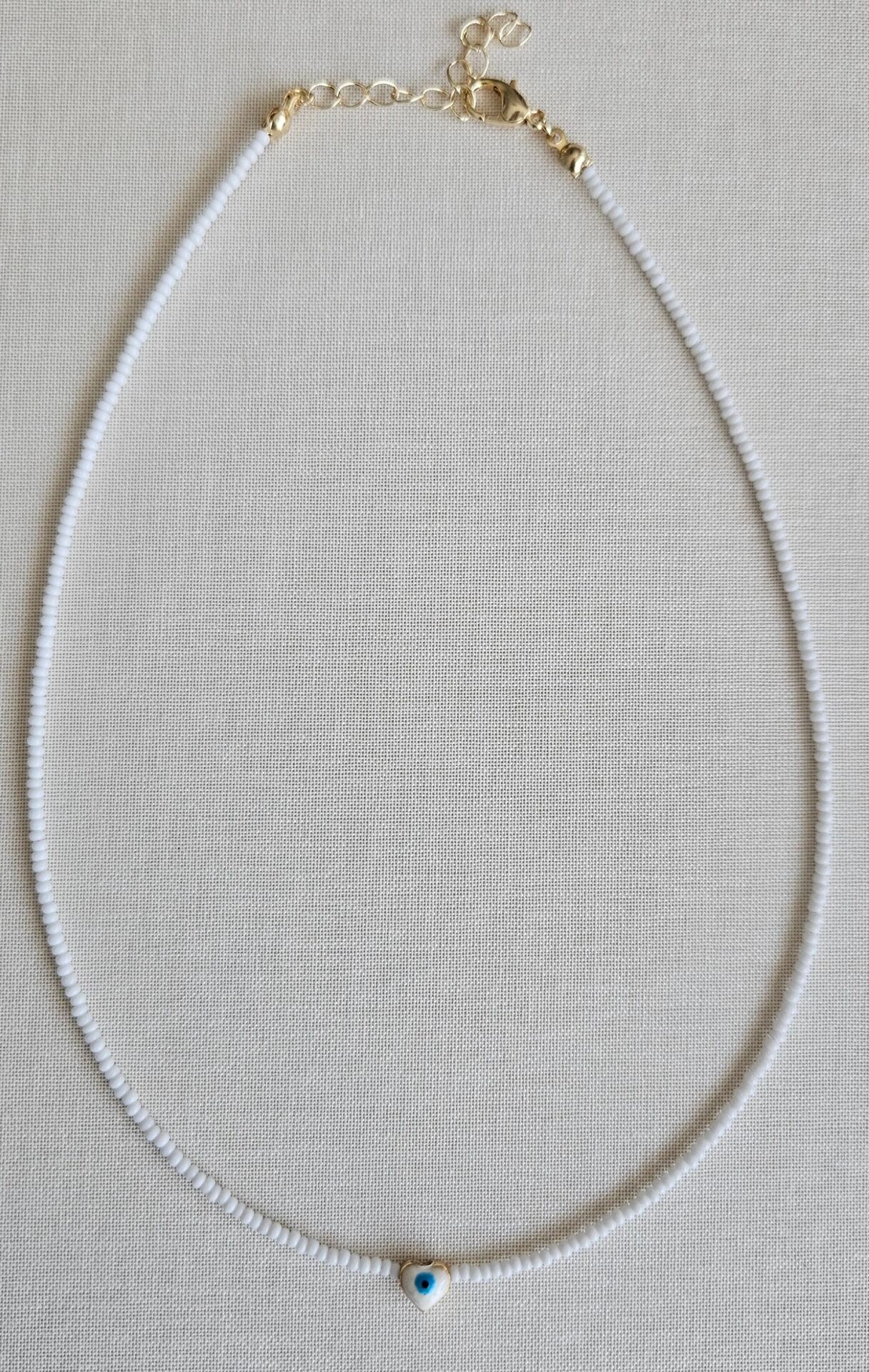 Neesa Nazar Boncuklu Beyaz Kolye