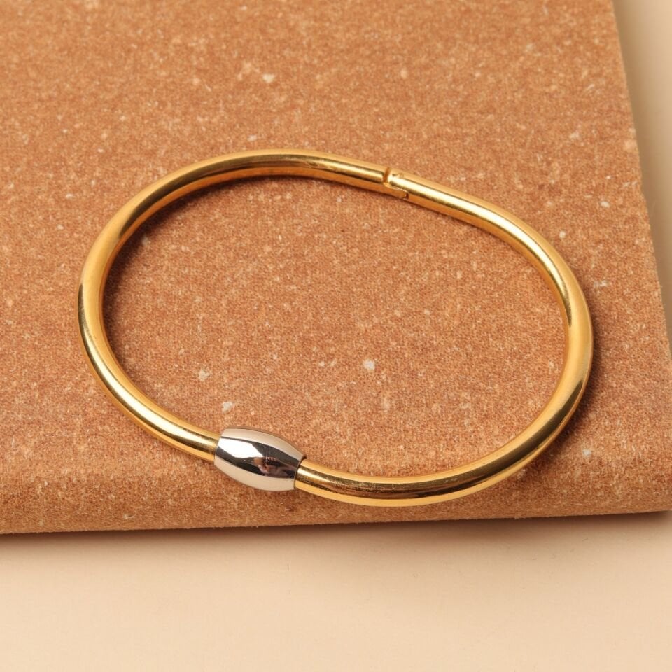 Çelik Mıknatıslı Kelepçe Bileklik Elips - 6.5cm x 4.2CmGold