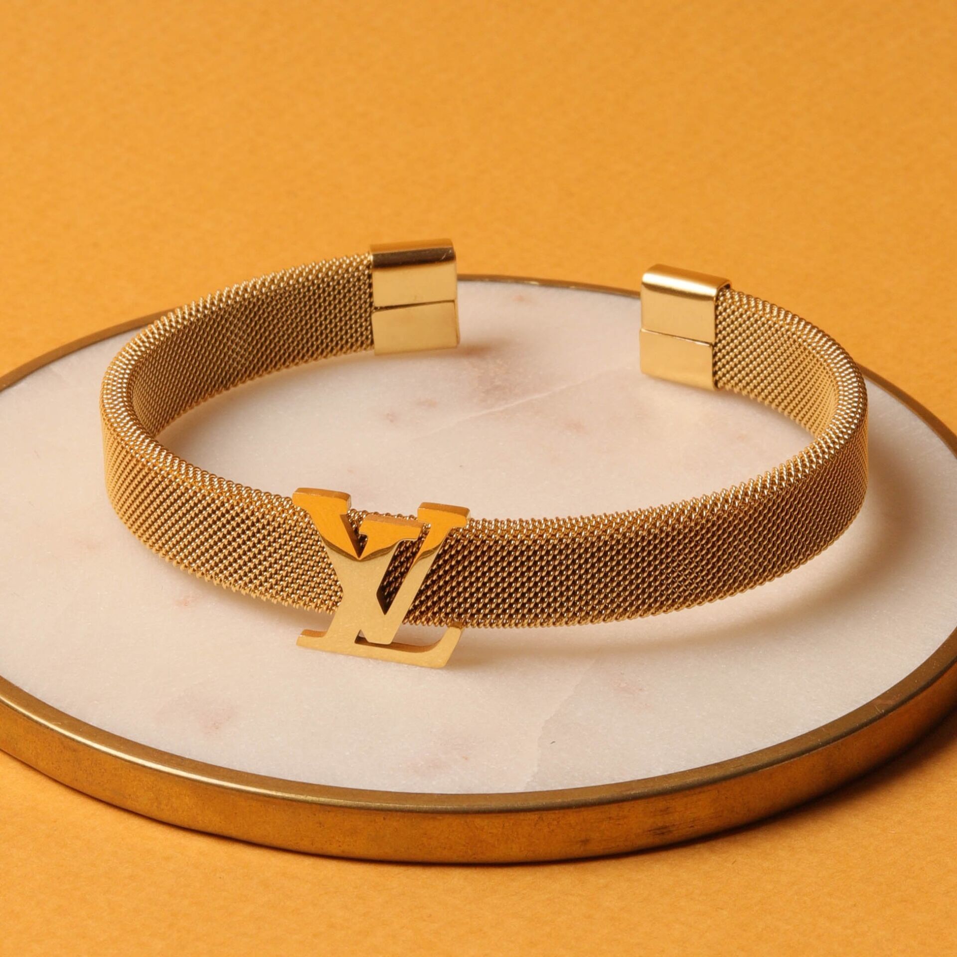 Çelik Wicker Kelepçe Marka Model Esnek-Ayarlanabilir İç Çap 6,5 CMGold