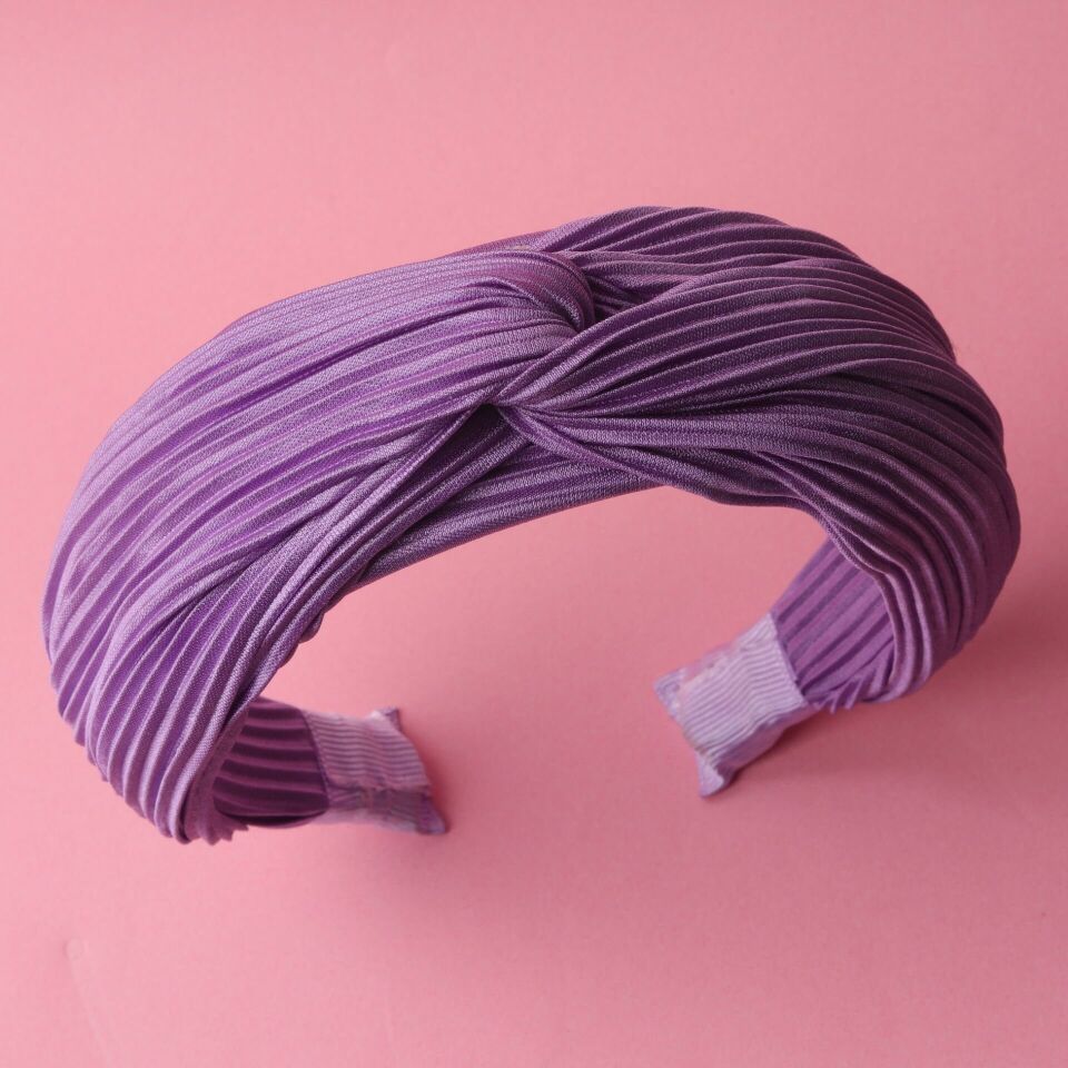 Neesa Pileli Düğümlü Kumaş Taç Mor