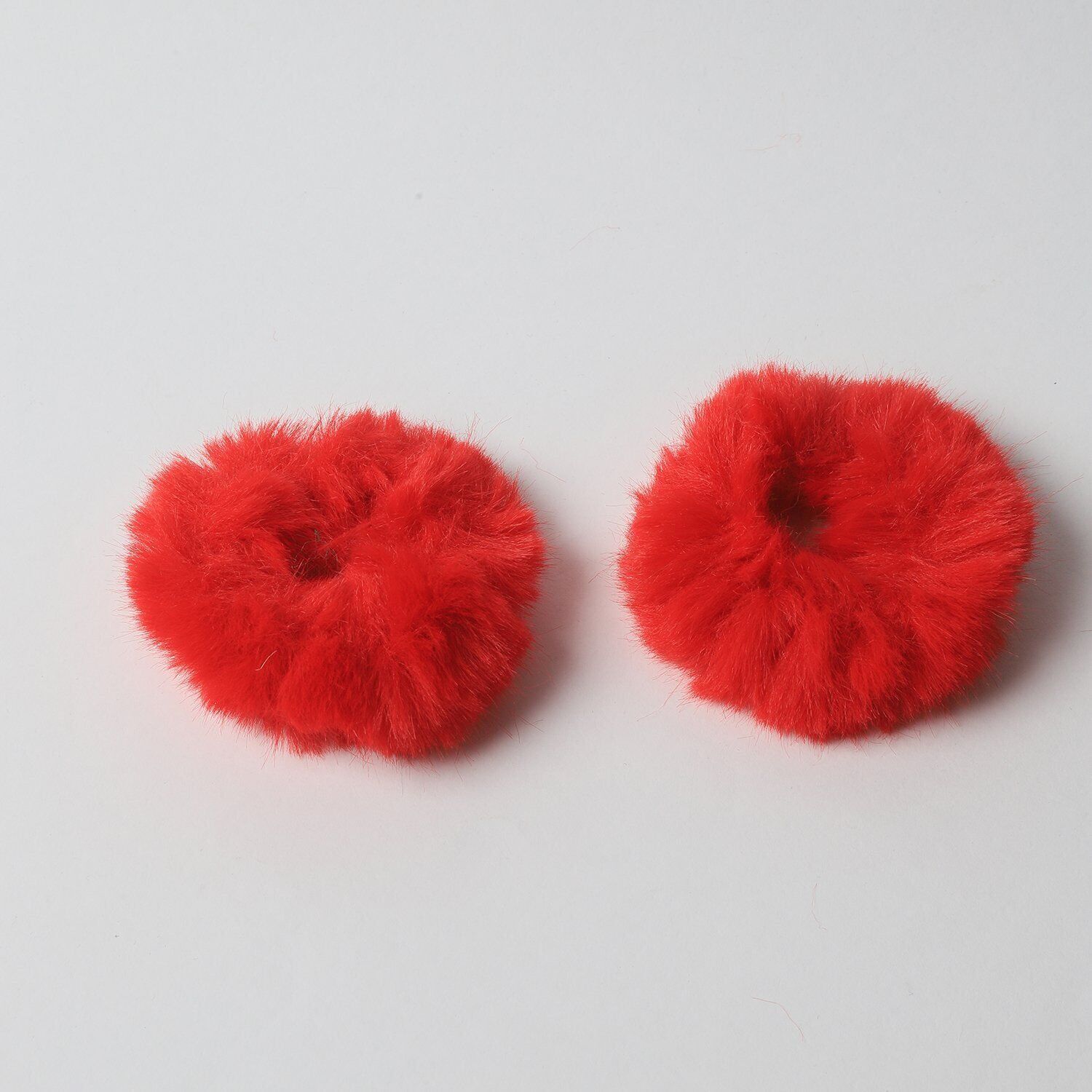 Neesa Yılbaşı Temalı Tüylü Peluş Çiftli Simit TokaKırmızı