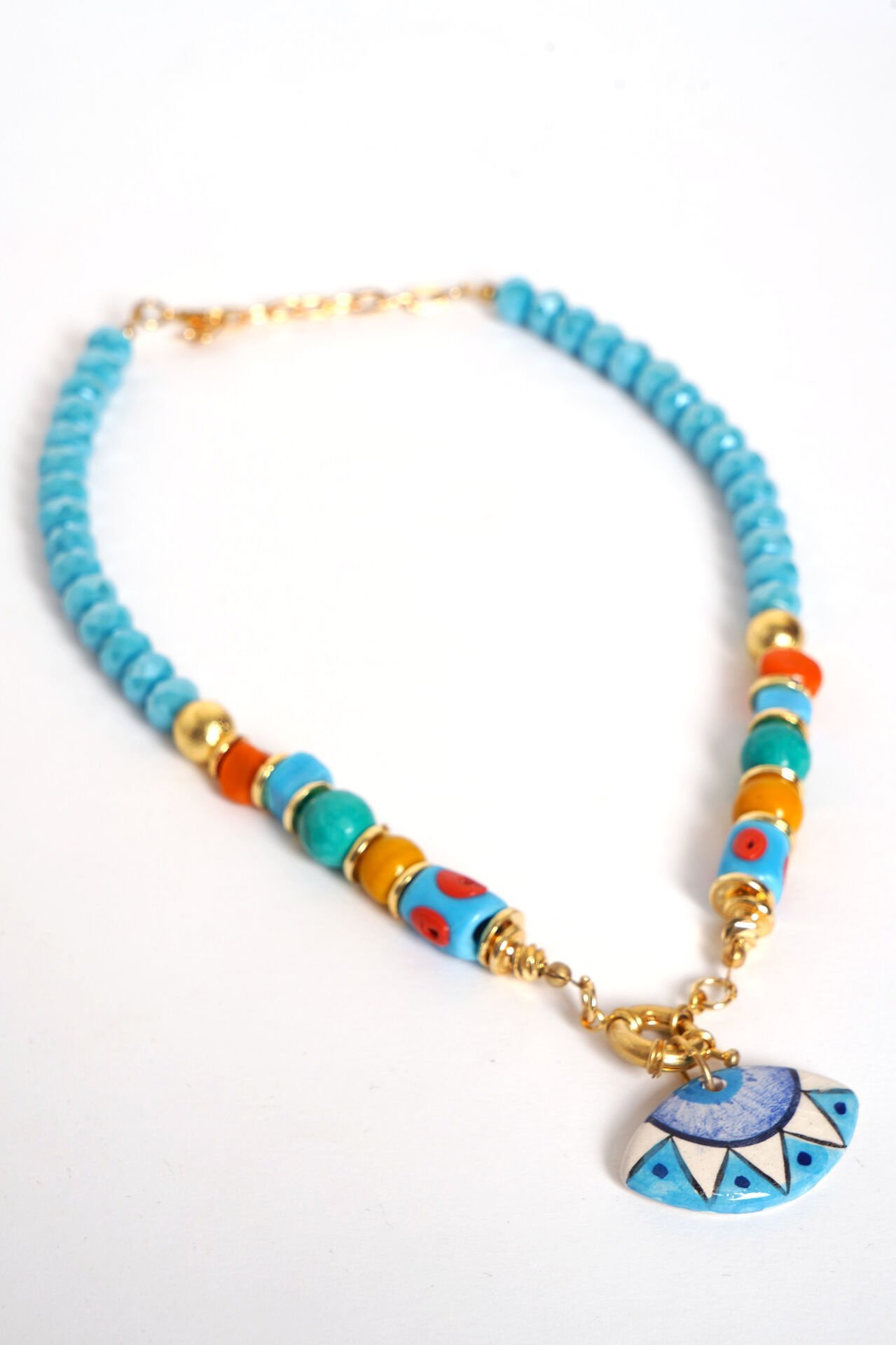 Neesa El İşçiliği Doğal Taş Göz Kolye