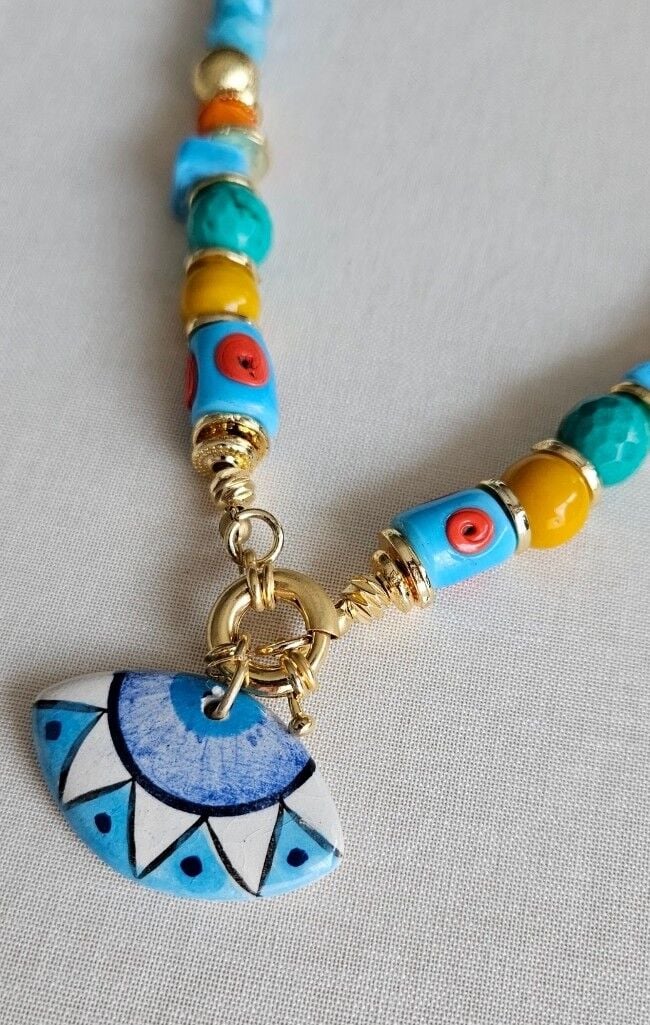 Neesa El İşçiliği Doğal Taş Göz Kolye