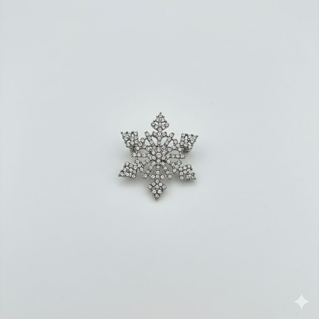 Neesa Silver Taşlı Kar Tanesi Broş