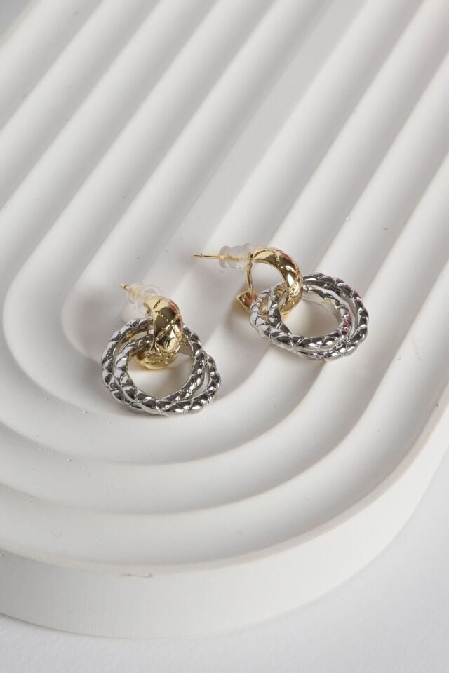 Neesa Çelik Çift Halkalı KüpeSilver-Gold