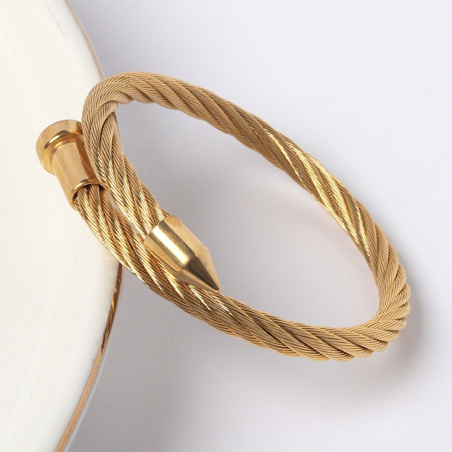 Neesa Çelik Halat Kalın  Ayarlanabilir Kelepçe Bileklik 5,5-6 cmGold