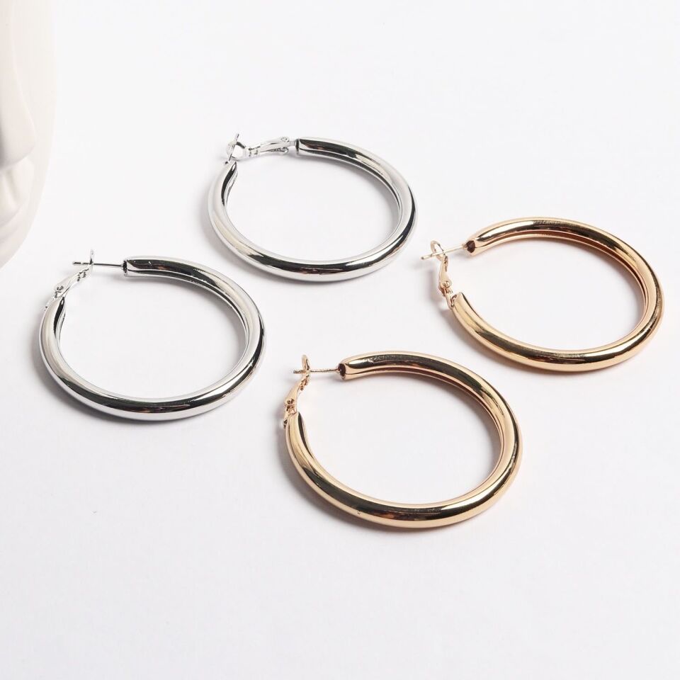 Neesa Özel Seri Kalın Boru Halka küpeGold