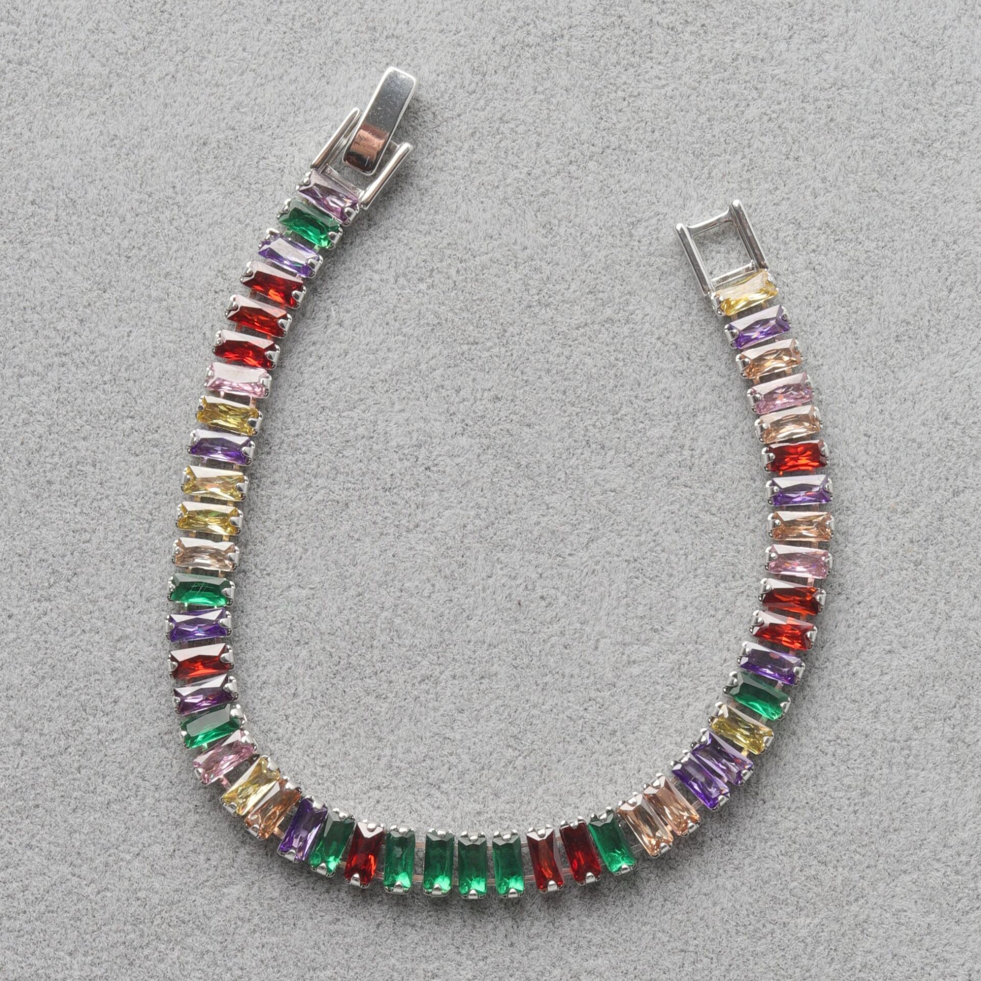 Neesa Özel Seri Baget Taşlı Renkli Kolye / BileklikSilverBileklik