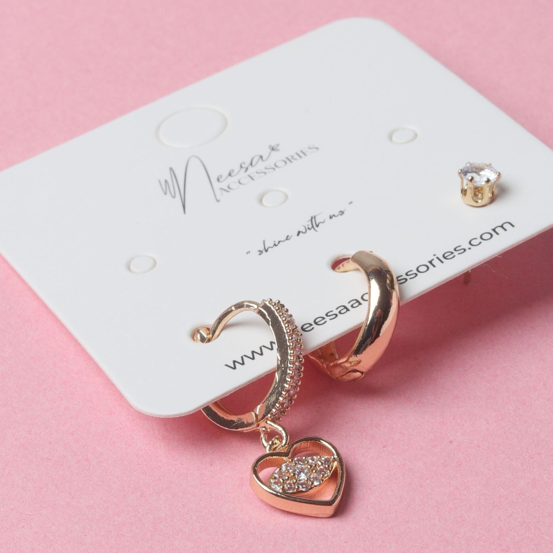 Neesa 3'lü Set Küpe ''Kalp-Halka-TekTaş'' Gold