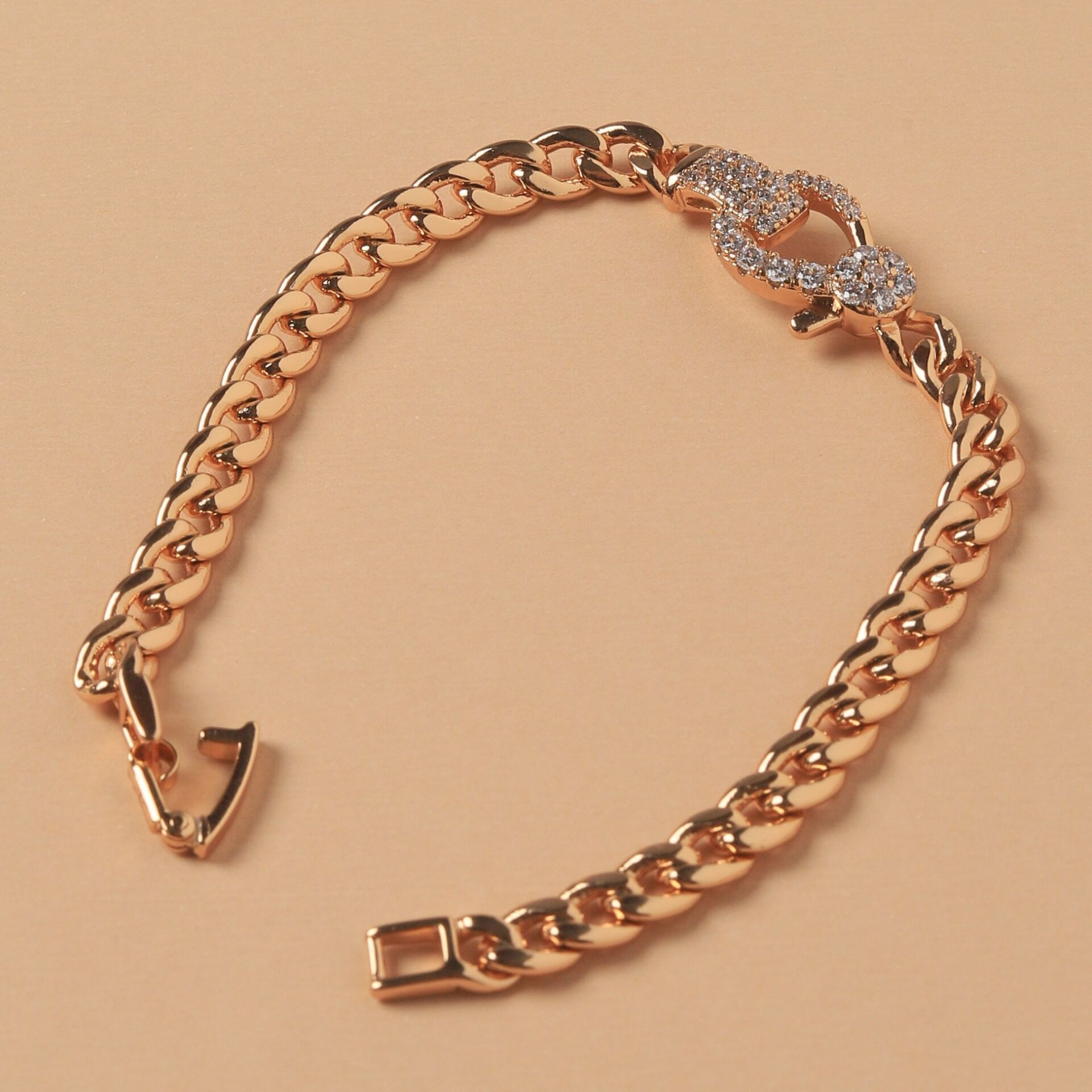 Neesa VIP Zirkon Taşlı Zincir Bileklik 19 cmGold