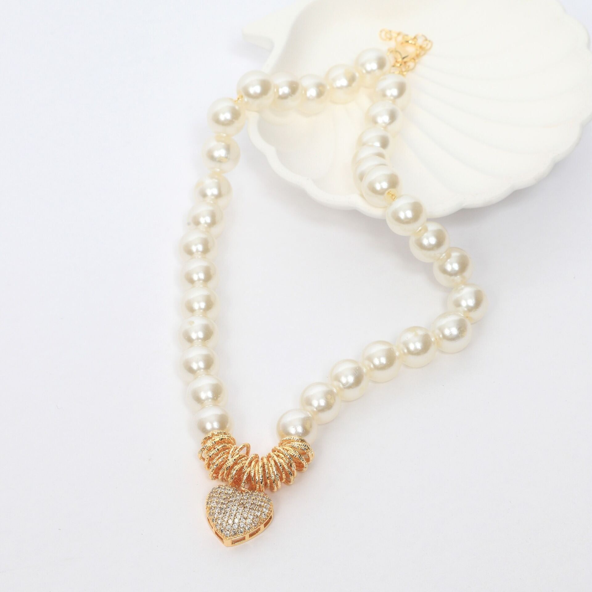 Neesa Özel Seri Gold Halka Detaylı İnci Kolye 40+5CM Gold Kalp