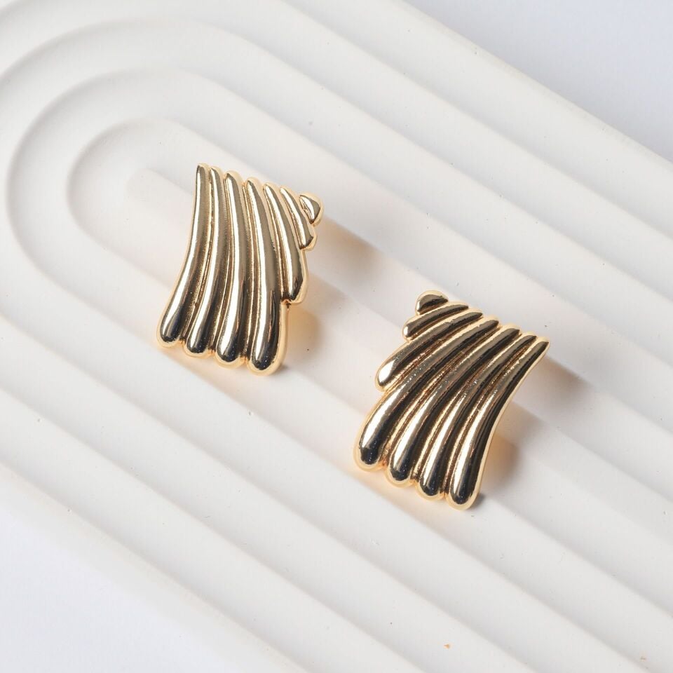 Neesa Özel Seri Dalgalı Damla Dikdörtgen Küpe VintageGold