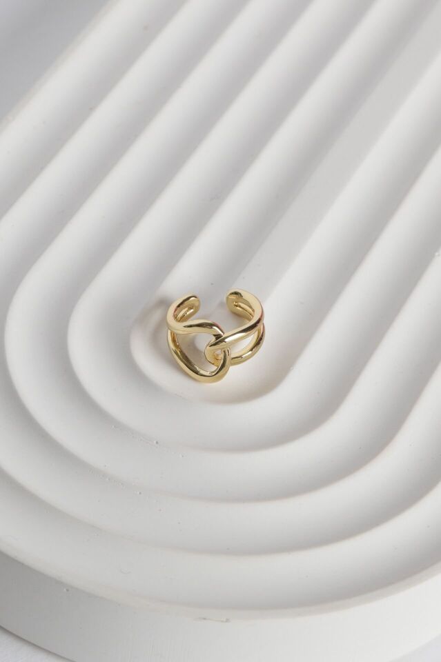 Neesa Özel Seri Küpe Kıkırdak Gold