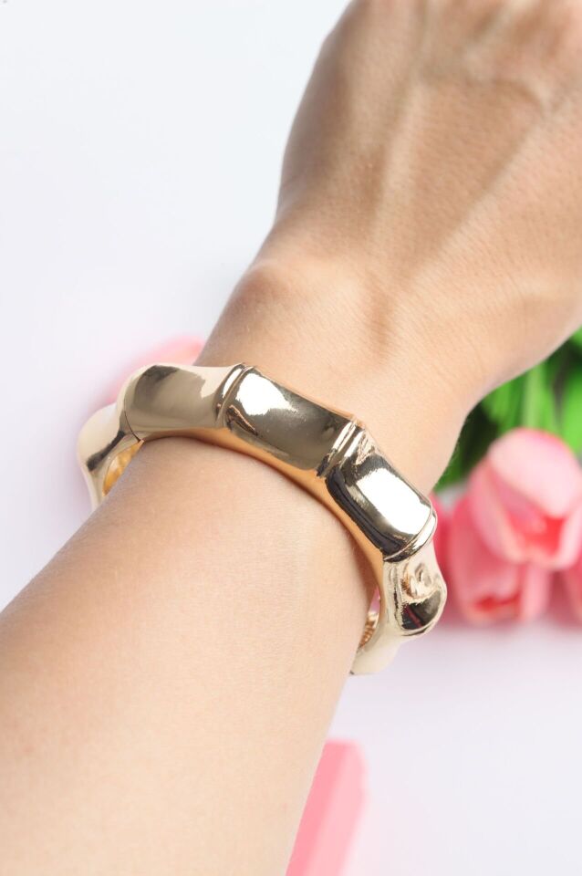 Neesa Özel Seri Kalın KelepçeGold