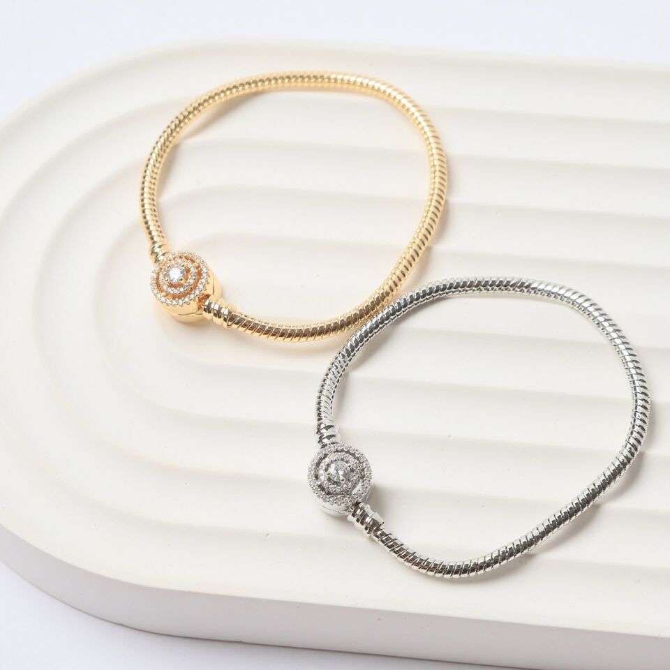 Neesa Çelik Taşlı Model PandoraGold Silver